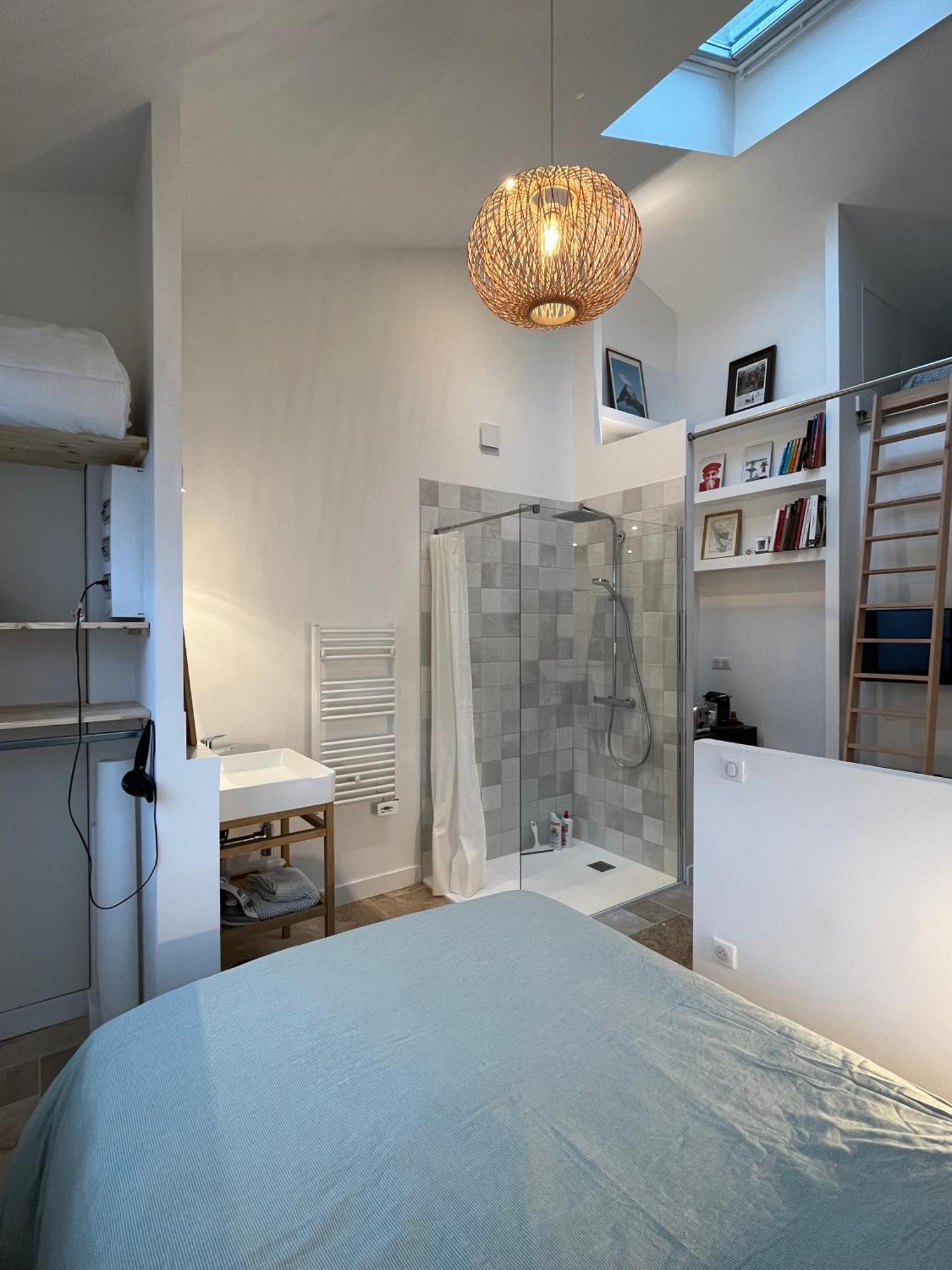 앙굴렘 Loft Avec Terrasse Et Jardin 아파트 외부 사진