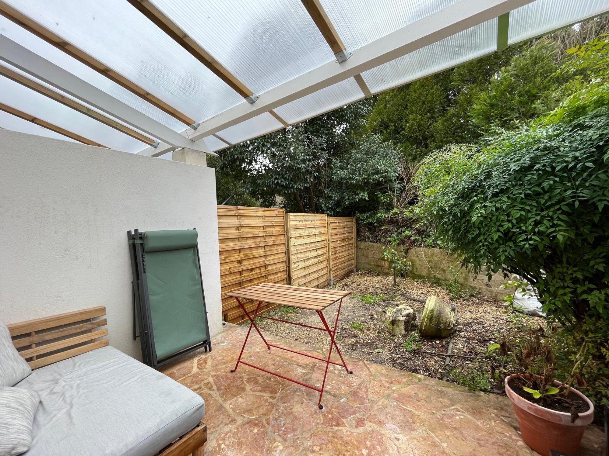 앙굴렘 Loft Avec Terrasse Et Jardin 아파트 외부 사진